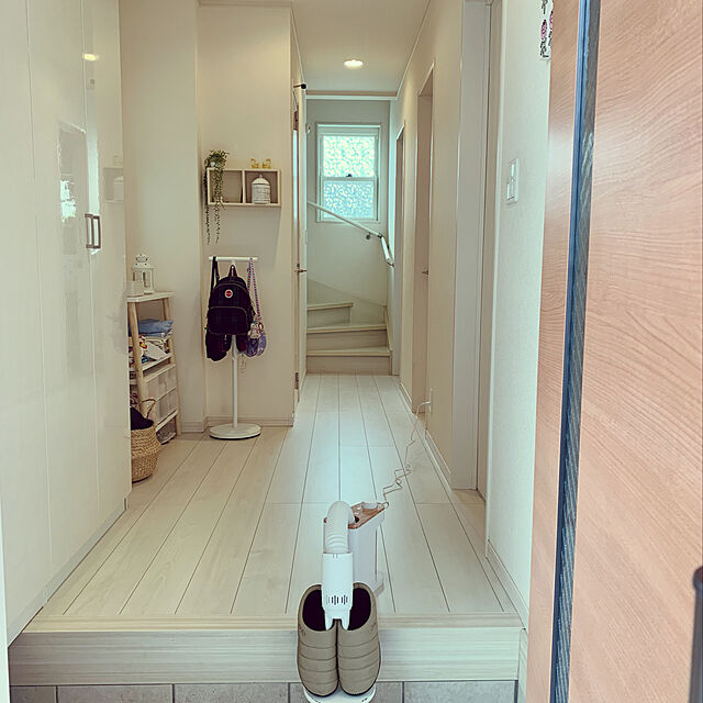 sakiのニトリ-ランドセル収納スタンド(ホワイト) の家具・インテリア写真