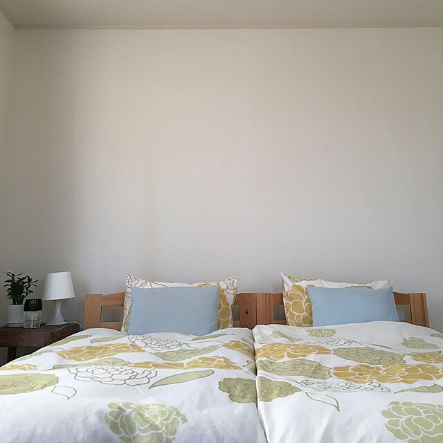 ozの-木製すのこベッド　シングル　パイン天然木　布団干し機能付きの家具・インテリア写真
