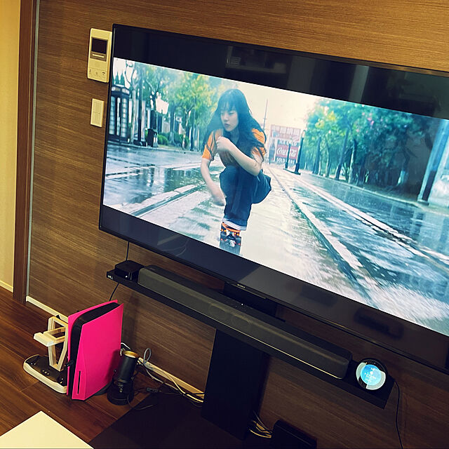 510ninjyaのナカムラ-EQUALS イコールズ テレビ台 壁寄せテレビスタンド WALL V3 ハイタイプ(2020モデル) 32～80V対応 サテンブラックの家具・インテリア写真