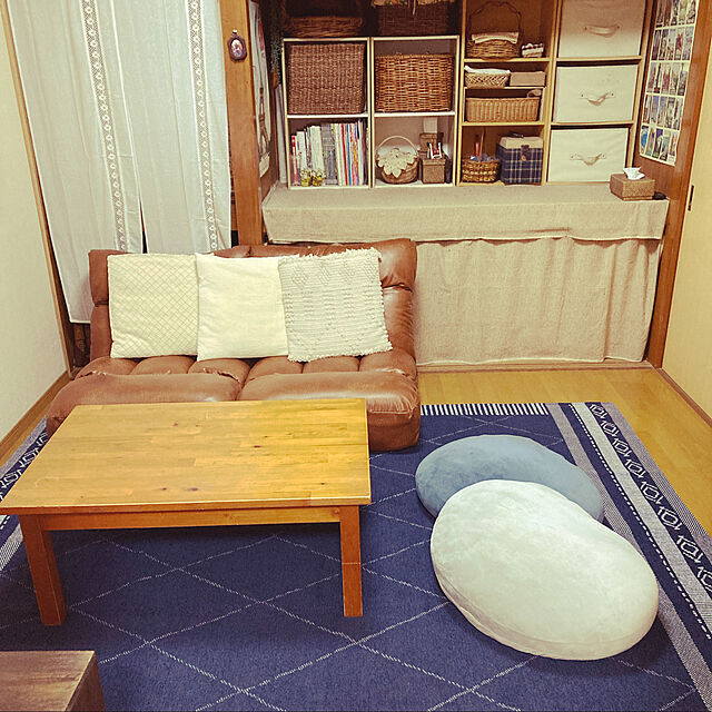 kazu-cafeのニトリ-つながるワイドポケットコイル座イス(ロダ ワイドHP CA) の家具・インテリア写真