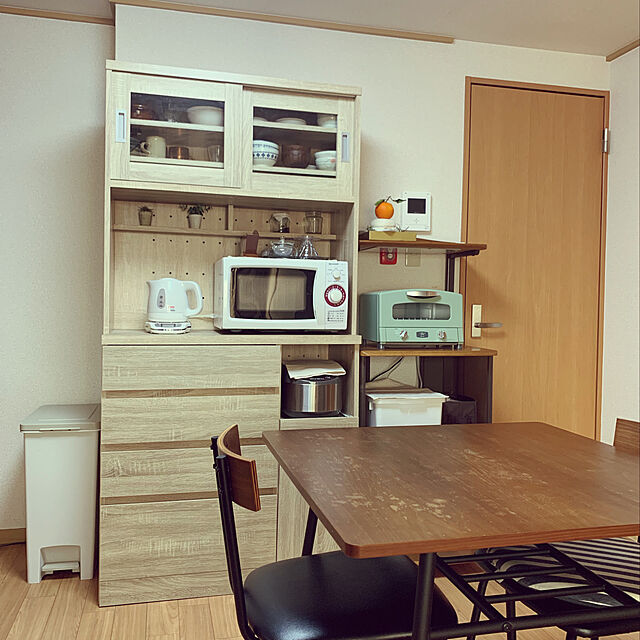 Omachanのニトリ-ダイニングテーブルセット(ウォルブ80MBR/ウォルブMBR) の家具・インテリア写真