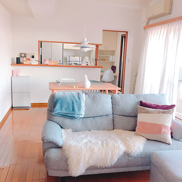 puriのニトリ-3人用布張りソファ(キャッツ3 DBR) の家具・インテリア写真