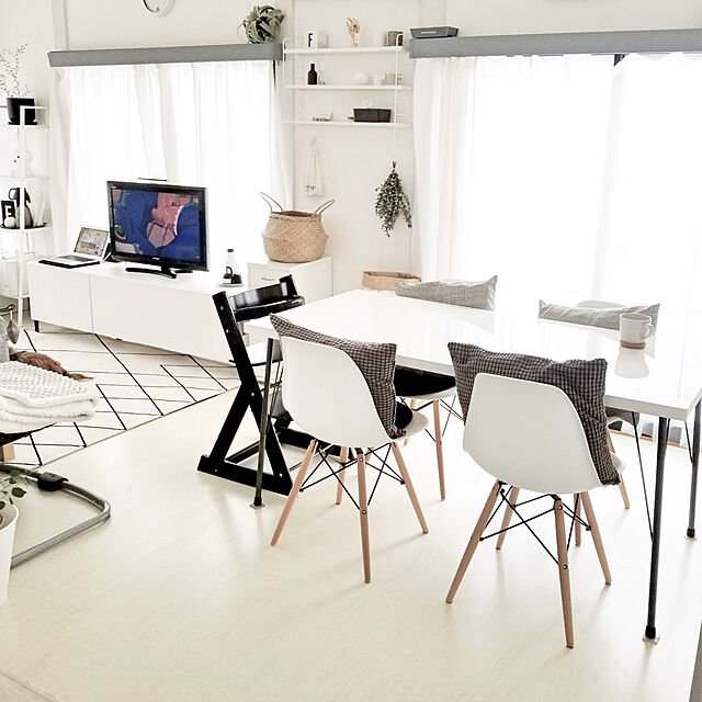 YUKIの-送料無料 新品 ベビーチェア キッズチェア グローアップチェア 木製 子供用椅子 ブラックの家具・インテリア写真