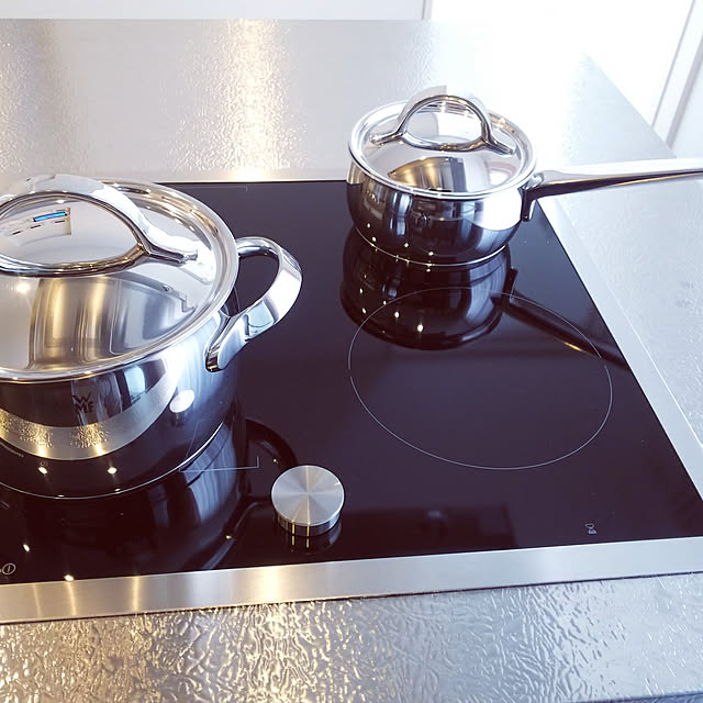 sunaphの-*Gaggenau/ガゲナウ*CI262113 IHクッキングヒーター 4つ口タイプ 5.9kW 200V W60cm Flex induction cooktop〈販売エリア限定/メーカー直送送料無料〉の家具・インテリア写真