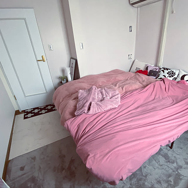 kaoの-ベッド ベッドフレーム シングルベッド パイプベッド 折りたたみ 収納 ローベッド シングル 簡易ベッド コンパクト 軽量 メッシュ床 新生活 一人暮らしの家具・インテリア写真