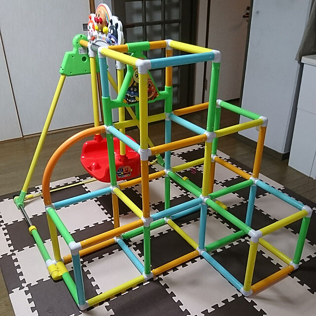maronのアガツマ-アガツマ(AGATSUMA) アンパンマン うちの子天才 カンタン折りたたみブランコパークDX 鉄製 マルチカラーの家具・インテリア写真