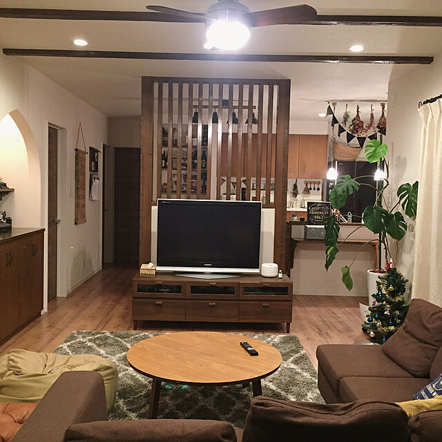 izのニトリ-ウィルトン織りシャギーラグ(ロータス チェック 200X290) の家具・インテリア写真