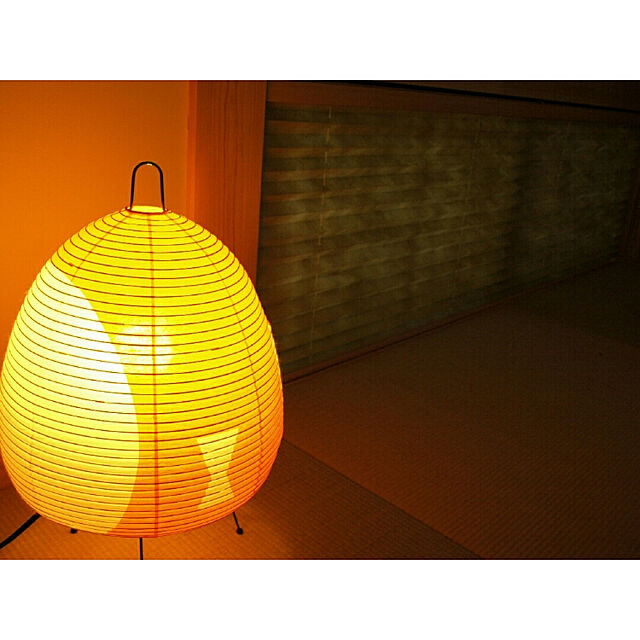 kuracirica_mycoの-イサムノグチ　AKARI　あかり　アカリ 1AY（抽象模様イエロー）　LED電球(E26-40W相当)付属 Isamu Noguchi テーブルランプ 和紙照明【送料無料】の家具・インテリア写真