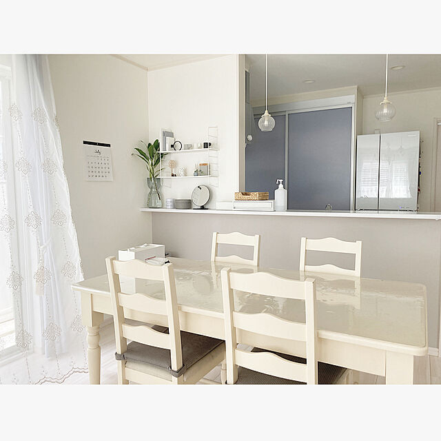 hii--のニトリ-貼ってはがせるシール壁紙(プレーンMO) の家具・インテリア写真