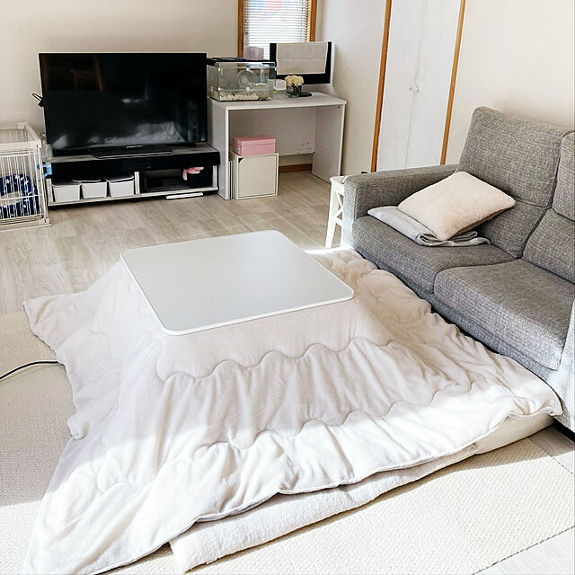 irohasuappleの-東リ ゆかペタ ホワイト（バラ売り） YKP101（2t×150×900mm）の家具・インテリア写真