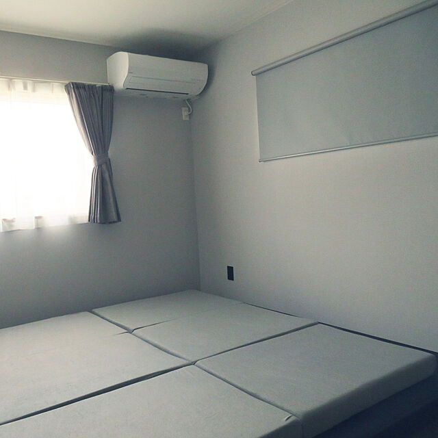 haruharuのニトリ-遮光3級カーテン＆レース 4枚セット(NラセットGY 100X110X4) の家具・インテリア写真