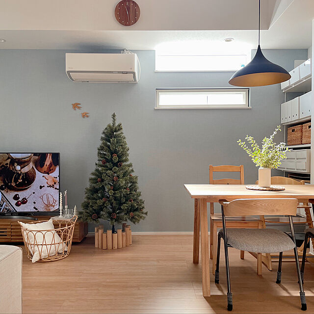 marumaru_homeの-PANASONIC LGP8724LLE1 [ 吊下型 LED(電球色) ダイニング用ペンダント 美ルック・アルミセードタイプ・拡散タイプ・引掛シーリング方式 ]の家具・インテリア写真