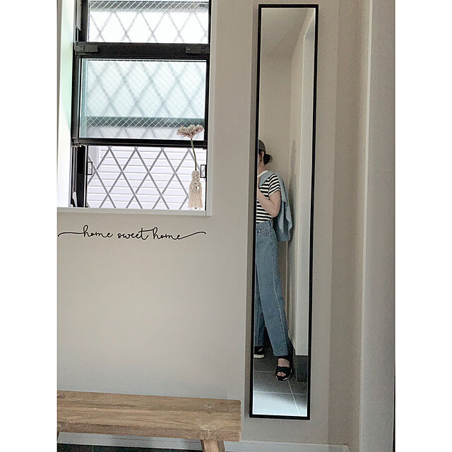 DublingoのSENNOKI-SENNOKI Libra ミラー 22cm×153cm 選べる10色 縦・横どちらにも使える シンプル フレーム幅1cm 木枠 壁掛け 鏡 日本製 ナチュラルの家具・インテリア写真