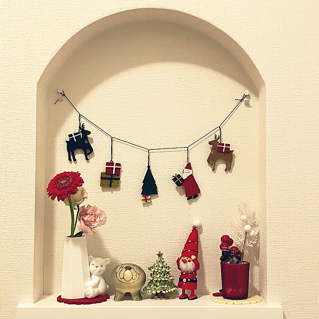 katuの-【正規品】NORDIKA nisse ノルディカ ニッセ クリスマス 木製人形（電飾にからまるサンタ / レッド）【北欧雑貨】の家具・インテリア写真