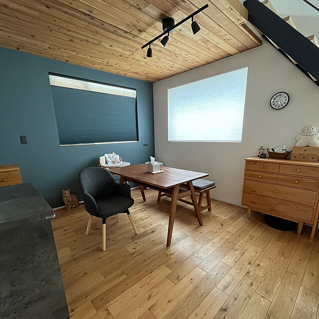 n__roomのカシオ計算機-CASIO(カシオ) 掛け時計 電波 ブラック 直径21.6cm アナログ 置き掛け兼用 IQ-800J-1JFの家具・インテリア写真