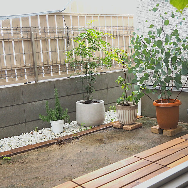 Shinohazuのイケア-RUNNEN ルッネン フロアデッキ 屋外用の家具・インテリア写真
