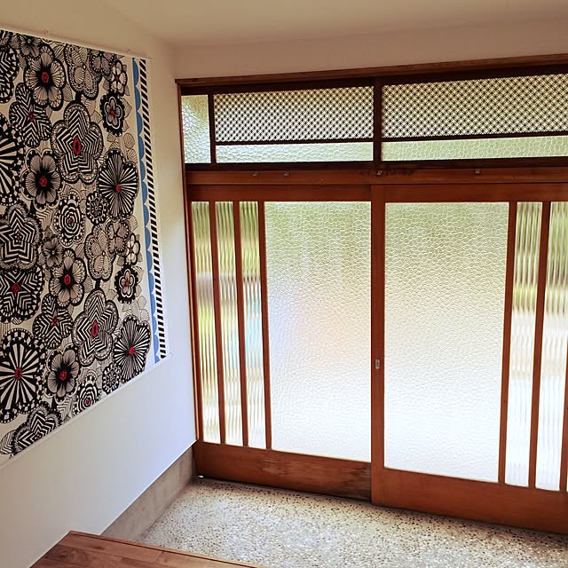 1616roomの-マリメッコ 生地 タペストリー キット タペア 仕上幅148cm marimekko マリメッコ 生地 用 北欧 おしゃれ かわいい インテリア デザイン 棒の家具・インテリア写真