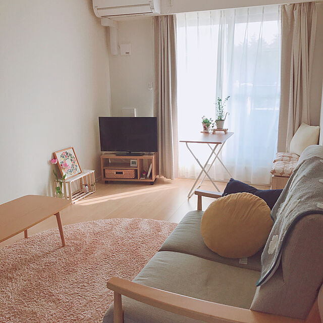 hirororoの-ラグ 円形ラグ シャギーラグ 北欧 rug 200×200 円形 マイクロファイバーシャギー Z4糸 モダンデコの家具・インテリア写真