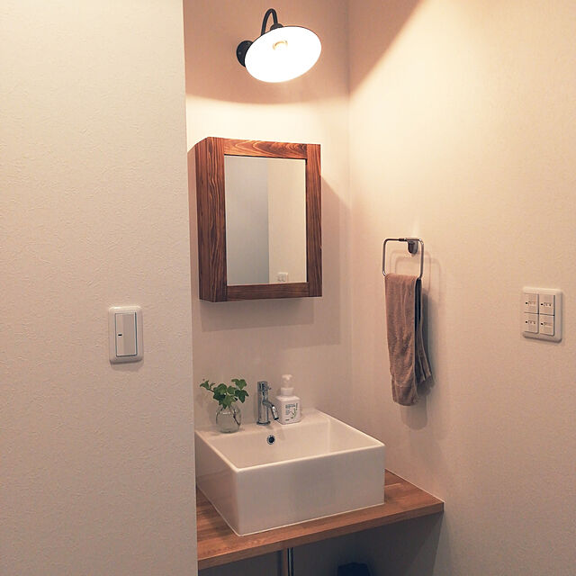 sawaの-【オーダーメイド・サイズ変更可能】洗面収納棚・一枚開き　ヒノキ　ミラーキャビネット　W390×H510の家具・インテリア写真