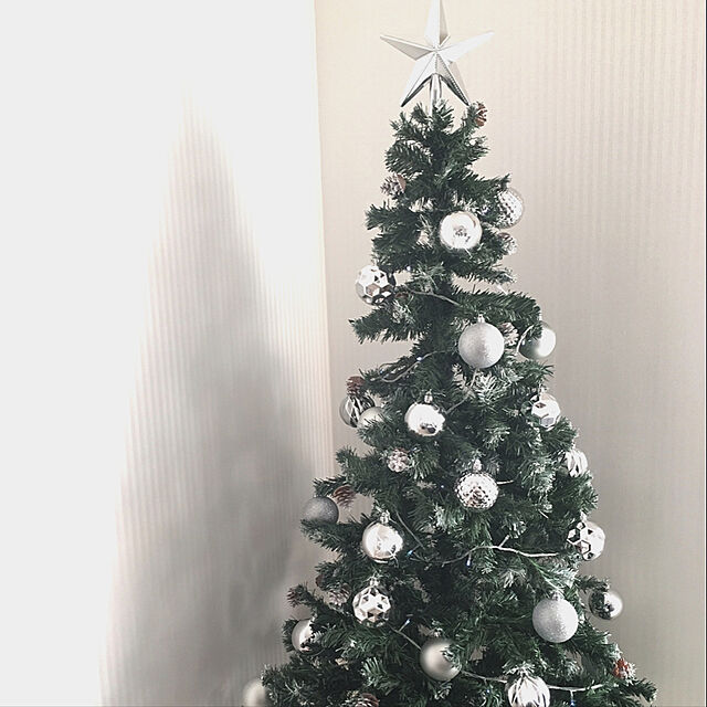 ayupのE-SHINE-E-SHINE クリスマスツリー 松かさ スノータイプ Christmas tree (PVC 180cm)の家具・インテリア写真