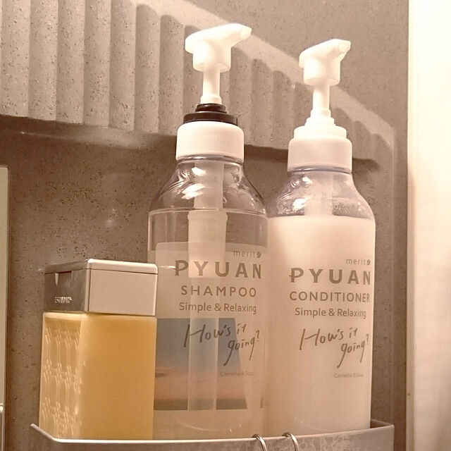 showazuremoonの-PYUAN/PYUAN　Simple&amp;Relaxing ポンプペア企画品(本体/カメリア＆ソープの香り)　シャンプー・コンディショナーセットの家具・インテリア写真