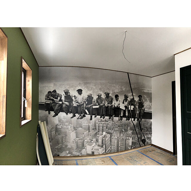 snoopyの-【 壁紙 のり付き 】生のり付き 壁紙 （クロス）/モスグリーンの壁紙　SRF-3324の家具・インテリア写真
