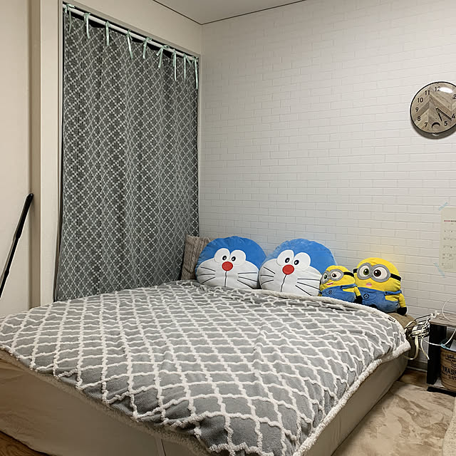 minionzu202のKAWAHOME-KAWAHOME 二枚合わせ 毛布 ダブル 180ⅹ200cm 大判 冬用 発熱 掛け毛布 暖かい 裏ボア ふわふわ 柔らかく肌触り マイクロファイバー フリース 厚手 かわいい おしゃれ 北欧風 軽い 洗える ブランケット 抗菌・防臭・防ダニ モロッカン柄グレーの家具・インテリア写真