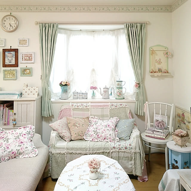 chururiの-USED【送料無料】Rachel Ashwell Shabby Chic Interiors: My rooms, treasures and trinkets Ashwell, Rachelの家具・インテリア写真