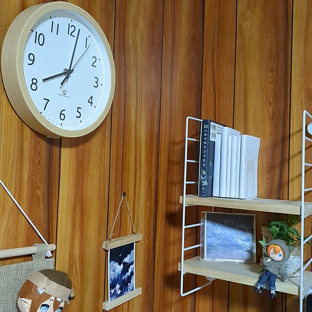 syukaのニトリ-静音秒針 掛け置き兼用時計(SW 直径26cm ナチュラル 001FR) の家具・インテリア写真