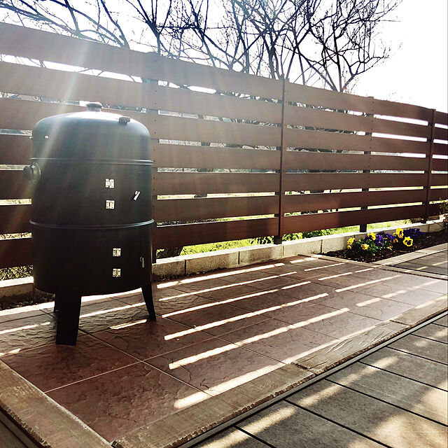 Kaoriの-ウッドデッキ（人工木） 工事付LIXIL 樹ら楽ステージ間口3m61cm×出幅1m81cm×高さ55cm設置場所：土・砂利★送料無料の家具・インテリア写真