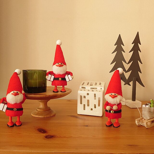 dreamboxの-【クーポン対象 12/11 10:59まで】 ノルディカニッセ そりを引いたサンタ フェルトシリーズ 赤 NORDIKA nisse クリスマス 雑貨 木製 人形 北欧 NRD120060の家具・インテリア写真