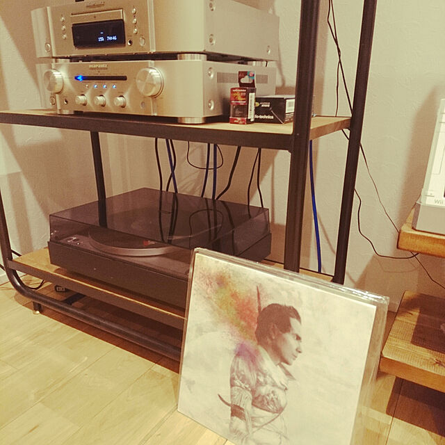 DJ-SIGURの-Jonsi ヨンシー / Go 輸入盤 【CD】の家具・インテリア写真