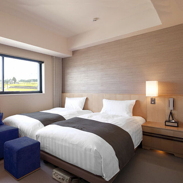 Hotel-Bedの-ホテルタイプベッド ポケットハードマットレス+スチールボトム SDセミダブルサイズ 某有名ホテルをはじめこれまで全国に納入実績のあるホテルベッド お掃除も簡単の家具・インテリア写真