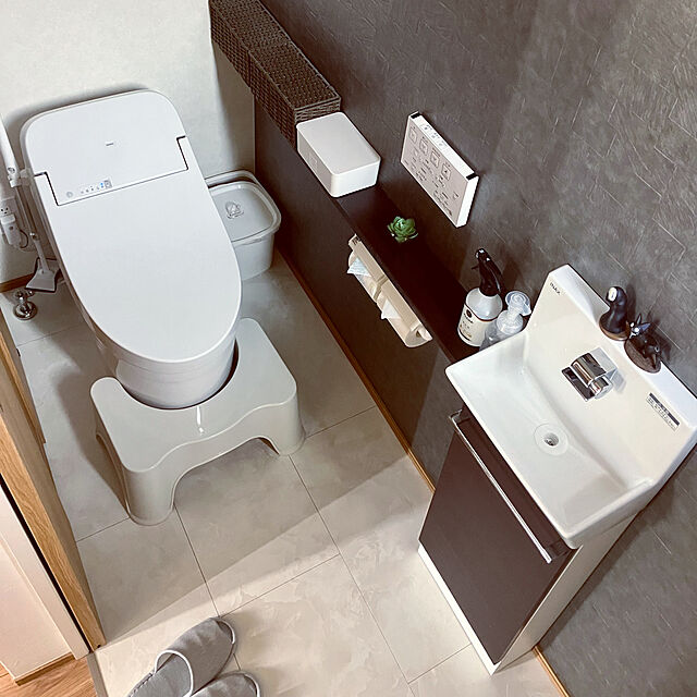 rikubo-のシービージャパン-トイレ用サポート足置き台 ヨークデルの家具・インテリア写真