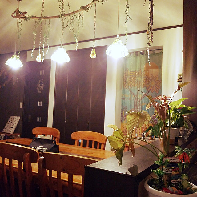 Rujuのニトリ-テーブルランナー(ウエーブ BR) の家具・インテリア写真