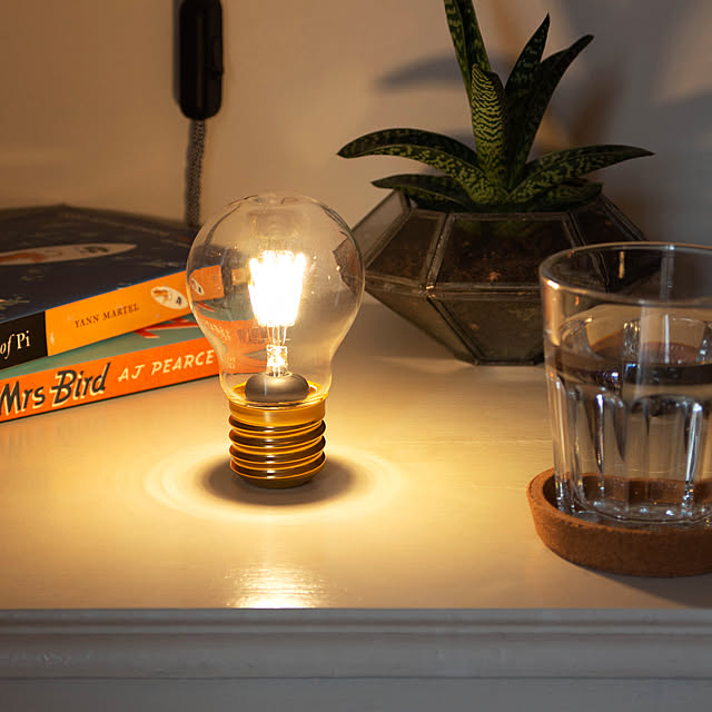 rmorestoreのSUCK UK-SUCK UK Cordless Lightbulb コードレスバルブ USB充電型ライト インテリア パーティーグッズ 間接照明の家具・インテリア写真