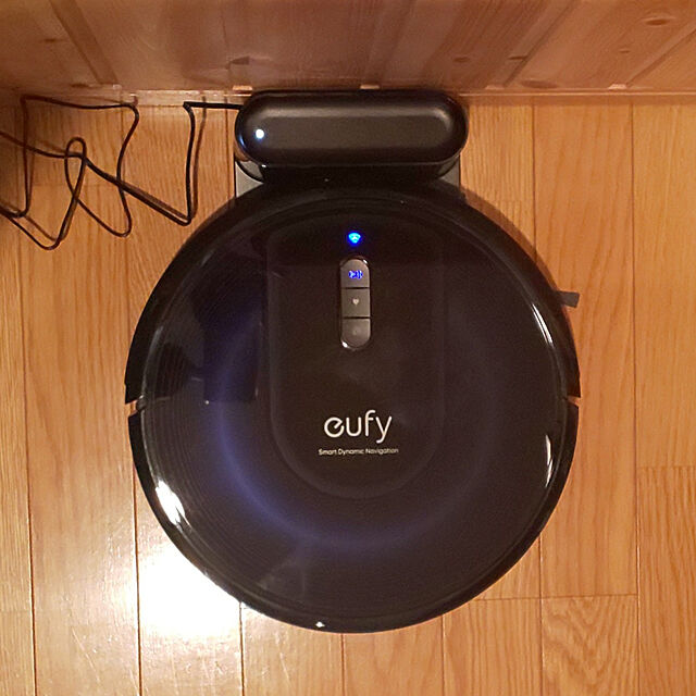 YUKOのAnker-Anker Eufy (ユーフィ) RoboVac G30 (ロボット掃除機)【スマート・ダイナミック・ナビゲーション 2.0 / Wi-Fi対応/超薄型/強力吸引/自動充電/BoostIQ搭載】 ブラックの家具・インテリア写真