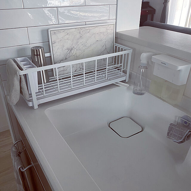 akrk41211の-大理石調 軽量デザインまな板 抗菌 耐熱 両面 滑り止め 食洗器対応 日本製 カッティング ボード (ＬＬサイズ 240ｘ380)の家具・インテリア写真