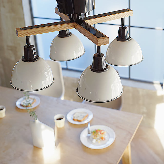 BRIDのBRID-【BRID】GENDER WOOD ROD-CROSS- 4CEILING LAMP ジェンダーウッド ロッド クロス4 シーリングランプの家具・インテリア写真