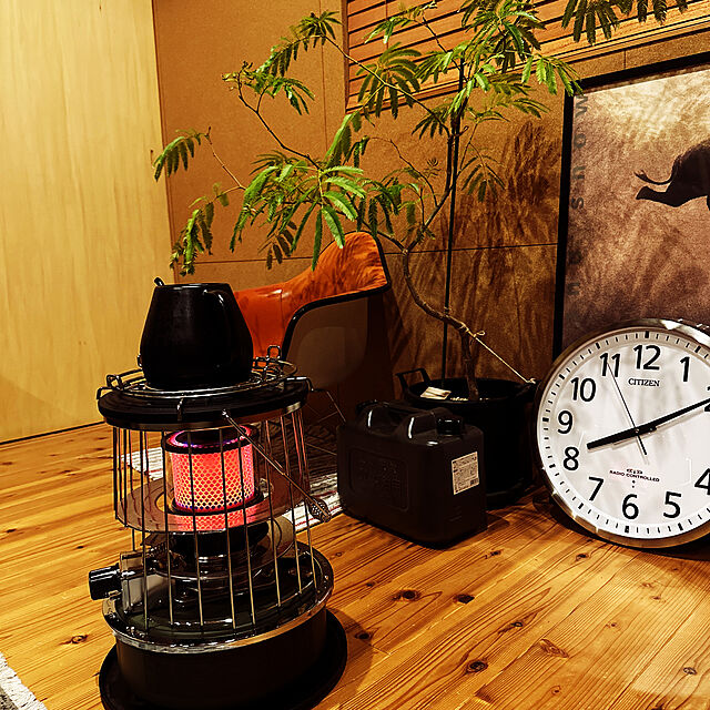 kannuの-リズム シチズン 電波時計 掛け時計 大型 飛散防止処理風防ガラス 連続秒針 直径50cm (シルバーメタリック) 8MY547-019の家具・インテリア写真