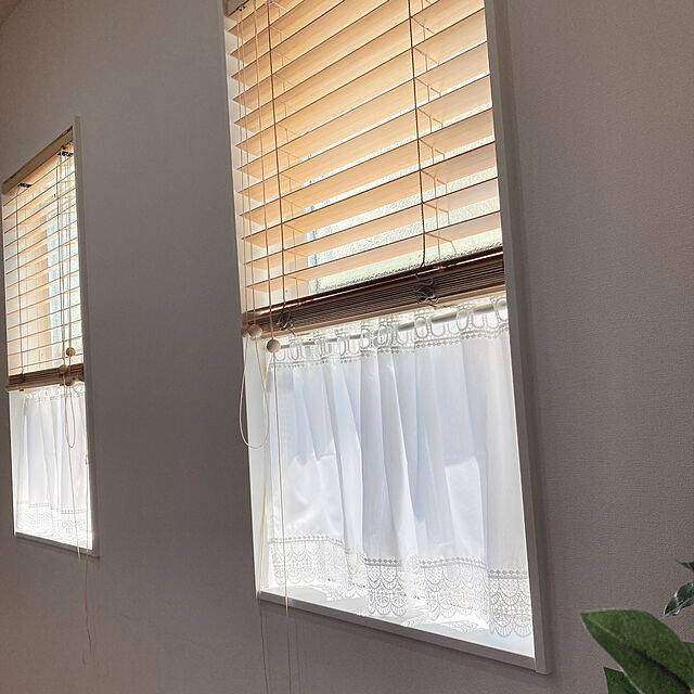 aiaisaaaのニトリ-小窓カーテン(エレガンス 100x45) の家具・インテリア写真