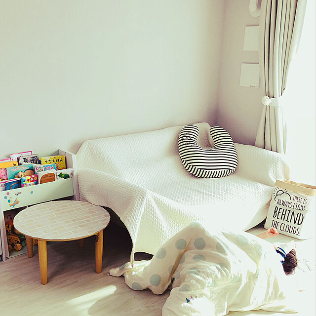 kobobomamaの-フィットする授乳クッション(1個)【サンデシカ】[マタニティ ママグッズ]の家具・インテリア写真