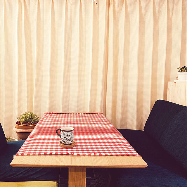 -nicoloco-のイケア-ＩＫＥＡ/イケア　KLIPPAN　2人掛けソファ　ランスタ イエローの家具・インテリア写真
