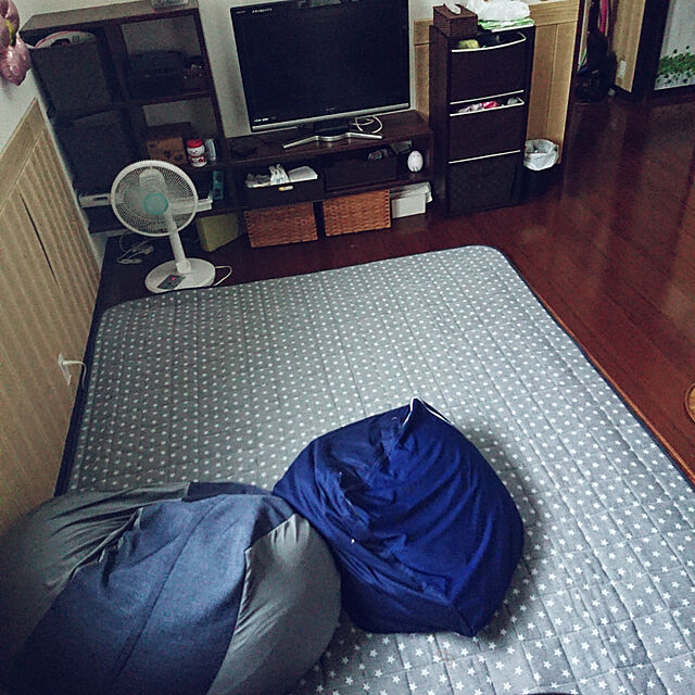Tomoko.mの-特大のキューブ型ビーズクッション・日本製（XLサイズ）カバーがお家で洗えます | Guimauve-ギモーブ-【OG】 ブルー グレー ベージュ レッド ゆったり 大きい プレゼント ギフト 贈り物 ブルックリンの家具・インテリア写真