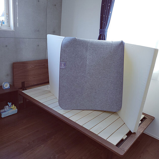 maruのニトリ-洗える珪藻土入り除湿シート シングル(NEW S) の家具・インテリア写真