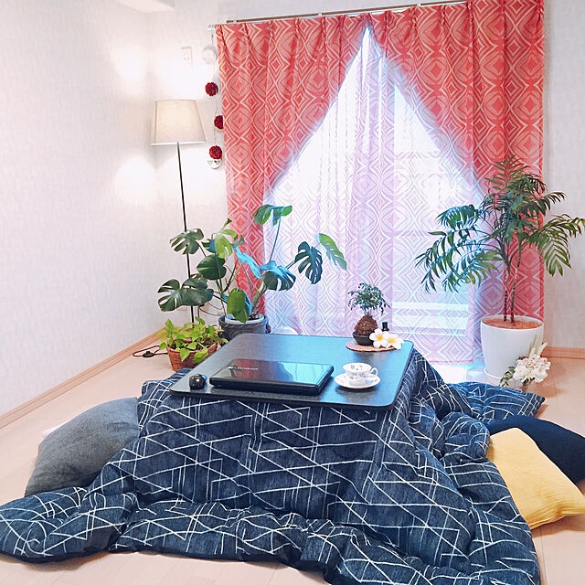 Tenの-カーテン アジアンレース遮熱・遮光カーテン 幅100×長さ178cm×2枚 ニッセン nissenの家具・インテリア写真