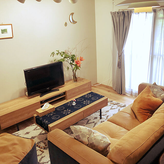 ninopyonsanのニトリ-遮光2級カーテン(スロウ グレー 100X178X2) の家具・インテリア写真