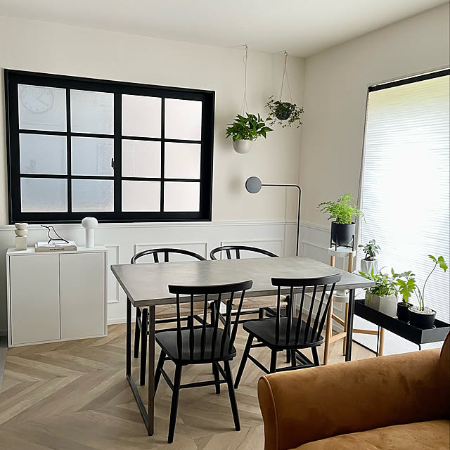 写真付きレビュー キントー 植木鉢 プラントポット 14cm Kinto ハンギングプランター 吊り鉢 プラントハンガー 植木鉢 壁掛け 吊るす 吊り下げ おしゃれ 観葉植物 屋内 室内 店舗 ディスプレイ お店 多肉植物 底穴 鉢カバー の通販商品 口コミ情報 Roomclip