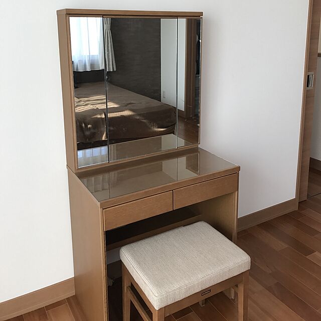 カリモク家具 引き出し付き卓上ミラー 鏡 その他 日本限定モデル 