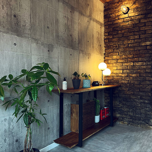kenの-コンクリート 壁紙 のり付き のりなし サンゲツ RE51307の家具・インテリア写真